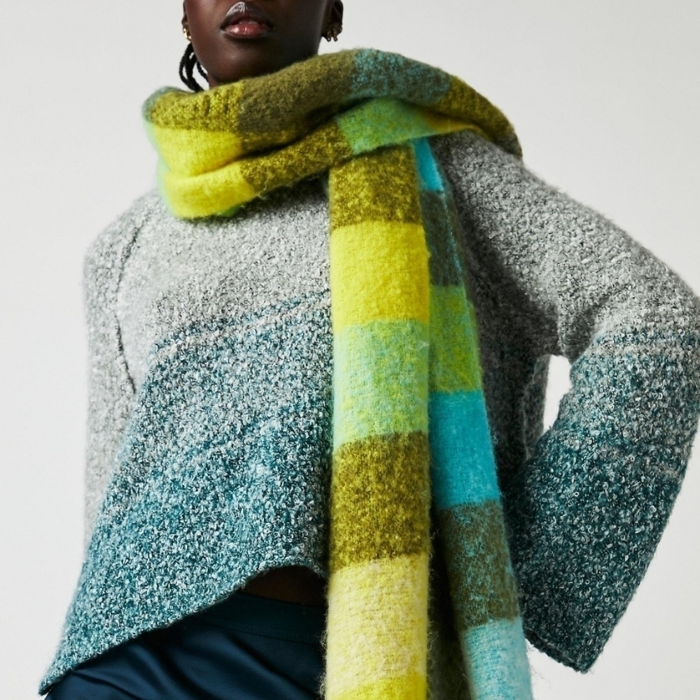 NWOT Free People BFF Cocoon Dip Dye Sweater In Green Size Small Retail $98 - Picture 2 of 7